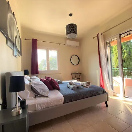 Ivy Modern Maisonette Near Corfu Town كونتوكالي