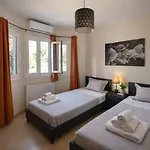 Апартаменты Ivy Modern Maisonette Near Corfu Town