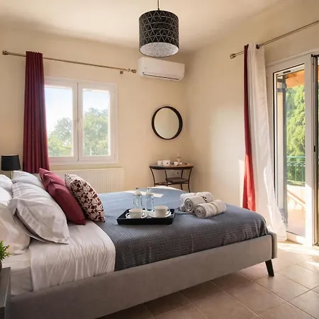 Ivy Modern Maisonette Near Corfu Town * Kontokali