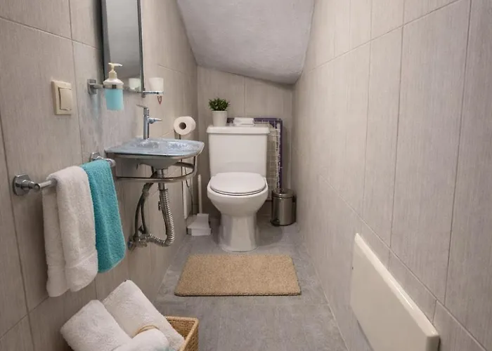 아파트 Ivy Modern Maisonette Near Corfu Town 콘토칼리