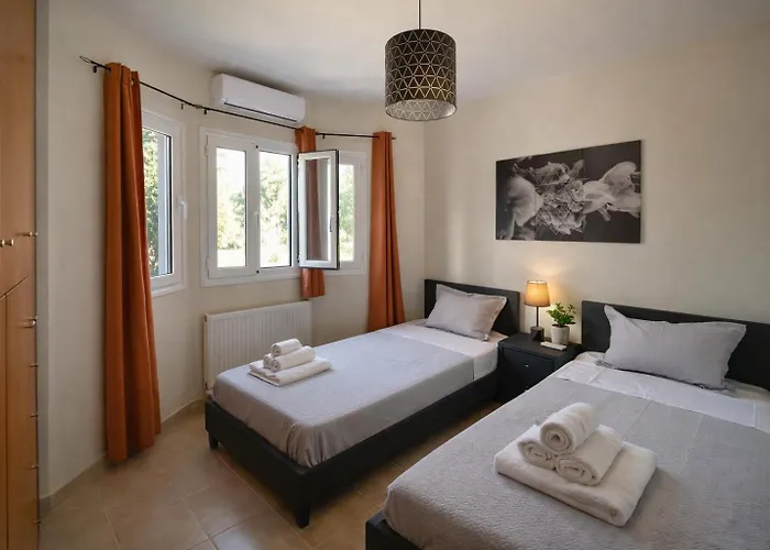 Ivy Modern Maisonette Near Corfu Town Apartman